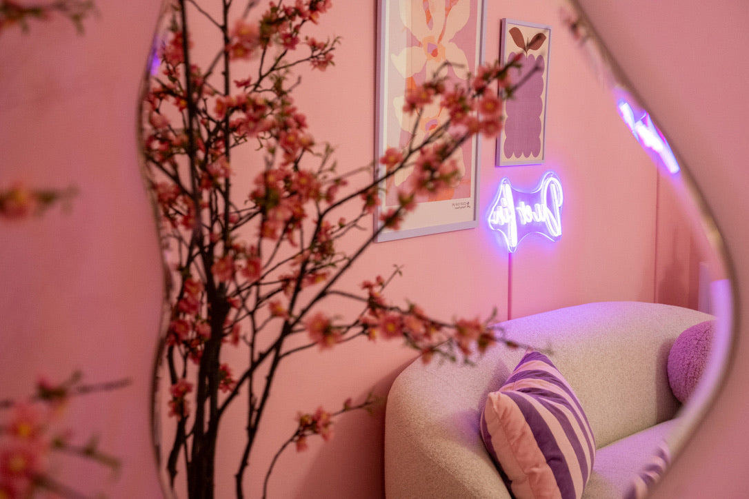 Klinikkmiljø hos Pinkface på Askøy